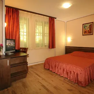 3* Otel Alafrangite