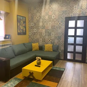  Apartament Trakia Street